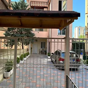 villa-apartments-sf-city-centre.albaniahotels.org/