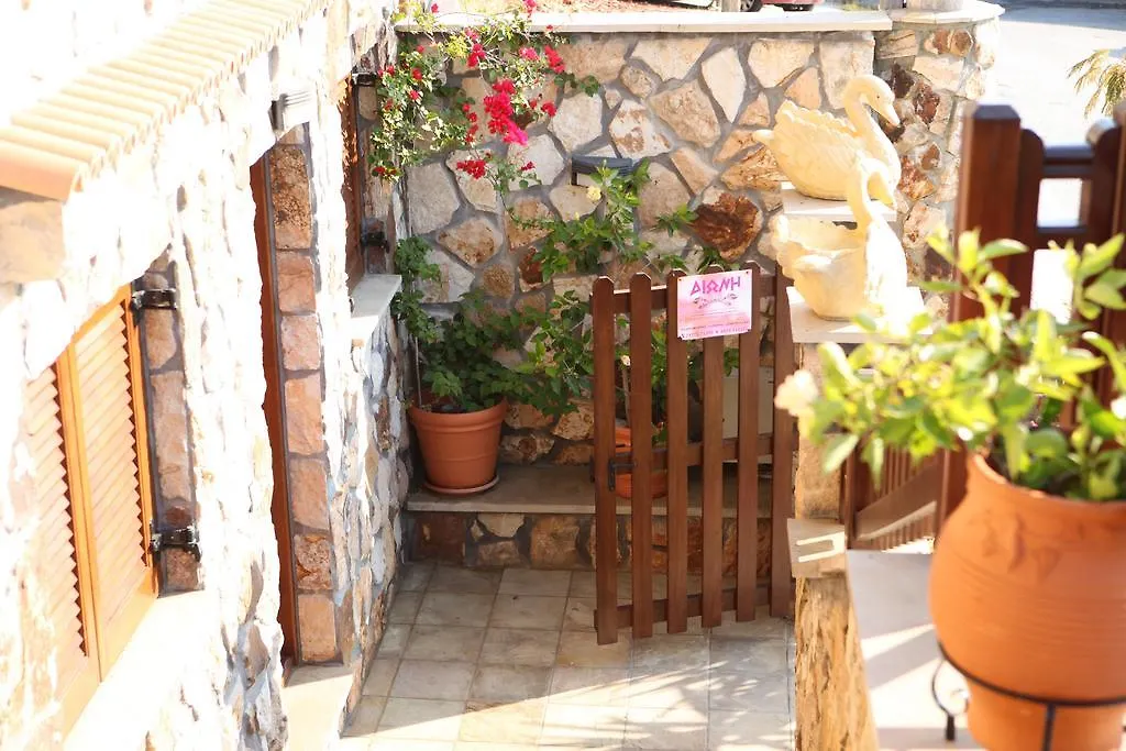 Dione Apartments Ouranoupoli Greece